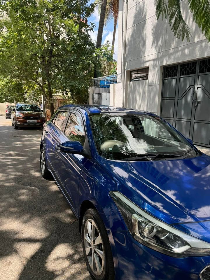π Hyundai i20 Asta (O) 2018 Model for Sale in Bangalore β Top-End, Lady-Driven, Well-Maintained 8 484771692 1697845917753743 5596454550568124152 n 1