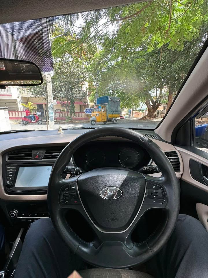 π Hyundai i20 Asta (O) 2018 Model for Sale in Bangalore β Top-End, Lady-Driven, Well-Maintained 13 485682700 1617112762264850 1791965478488562867 n