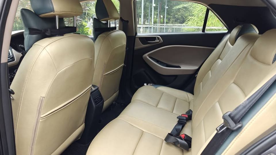 🚗Hyundai Elite i20 Sportz for Sale in Bangalore | Direct Owner | Just 33K KM 6 Used i20 Sportz Bangalore