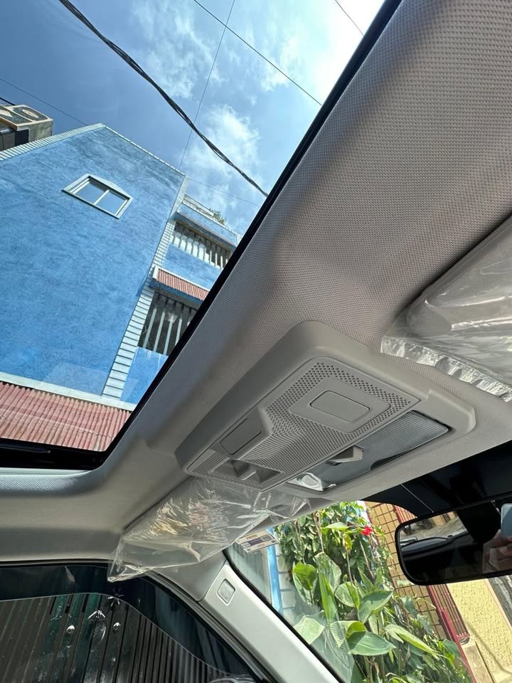 π Tata Punch Creative for Sale in Bangalore β 2024 Model | Single Owner | Sunroof | Manual 4 Used Tata Punch Bangalore