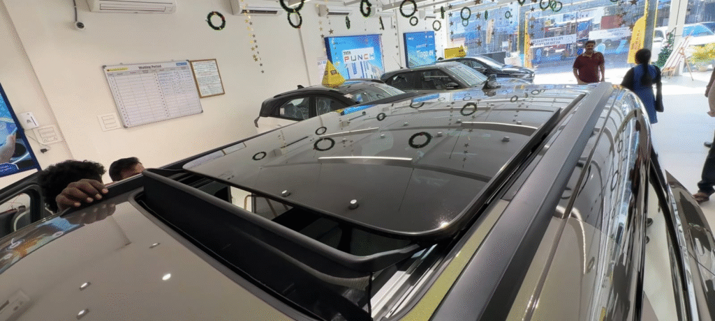 Tata Sierra 2025 Review India: Design, Features, Price & Real-World Verdict 11 moon roof