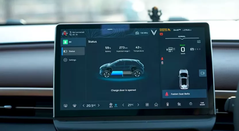 VinFast VF6 Pros and Cons: Is This New Electric SUV Actually Worth Buying? 2 VinFast VF6 interior touchscreen dashboard